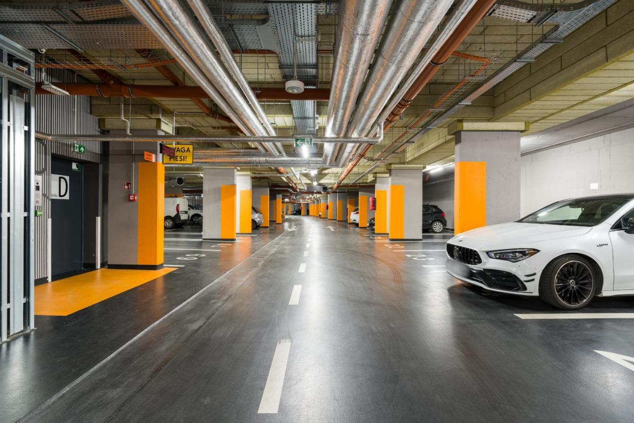 Esencja Apartments With Free Parking Garbary 104 By Noclegi Renters Poznan Exterior foto